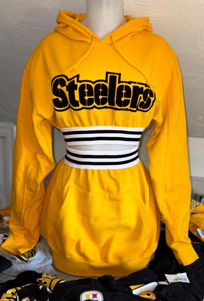 The Playmaker Set — back view